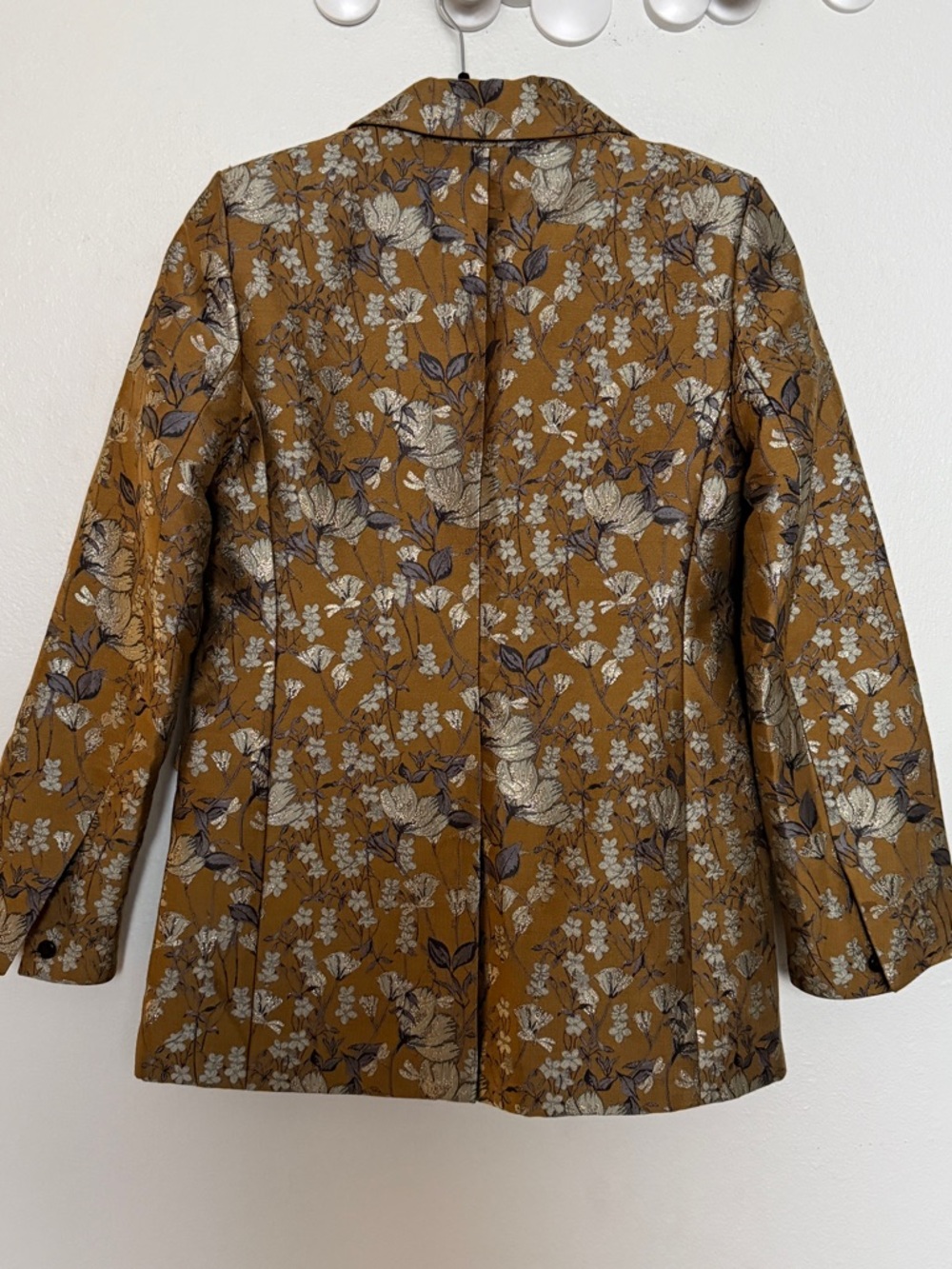 Banana Republic Eclat Brocade Blazer Gold Floral Metallic Jacquard Size 8 - Picture 6 of 15